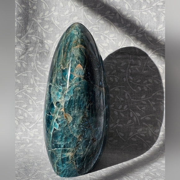 Blue Apatite Crystal Free Form Crystals - Picture 3 of 8